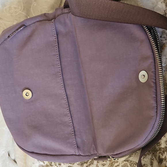 lululemon athletica All Night Festival Bag Micro - Volume 2L - Picture 6 of 12